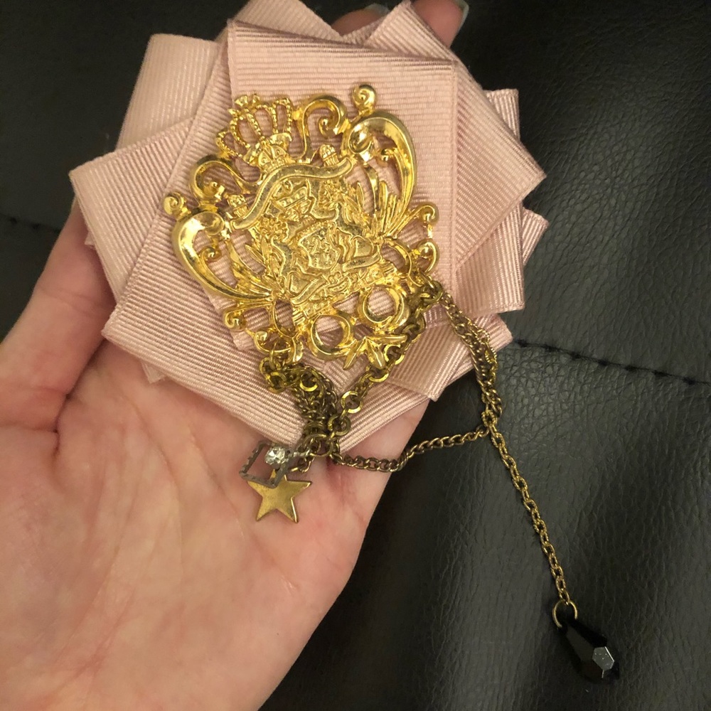 Brooch for styling on blazer or dresses